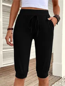 Plus Size Drawstring Waist Knee-Length Capri Pants, Casual Loose Fit, With Pockets, Women