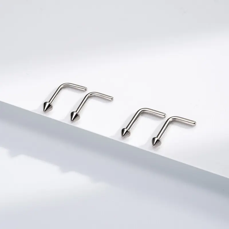 Oufer 2PCS 18G/20G Implant Grade Titanium L-shape Spike Nose Stud Set