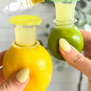 1pc Manual Citrus Juicer with Spiral Cap and Filter, Portable Lemon and Lime Juice Squeezer for Cocktails, Handheld Citrus Press