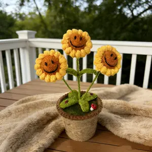 Handmade Crochet Sunflower Plant Stand, Creative Fun Decorative Piece, New Arrival Yarn Craft, Perfect Gift Idea