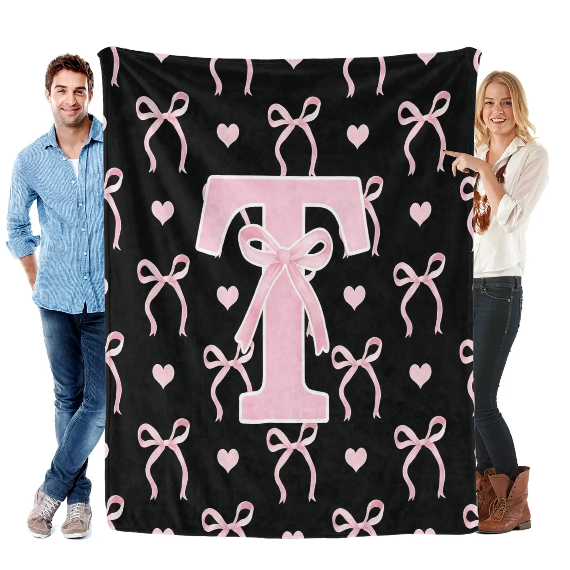 Custom Letter T Pink Bow & Heart All Over Print Flannel Throw Blanket Black Background Coquette Aesthetic Ultra Soft Fleece Blanket, Teen Girl Bedroom Dorm Decor, Personalized Birthday Gift For Her