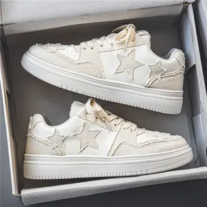 2026 Spring Men Breathable Sport Skateboard Shoes Korean Trendy Casual Flat Sole Non Slip Lace Up Lightweight Walking Trainer Court Sneakers Versatile Daily Streetwear Comfort Mesh Upper Cushion