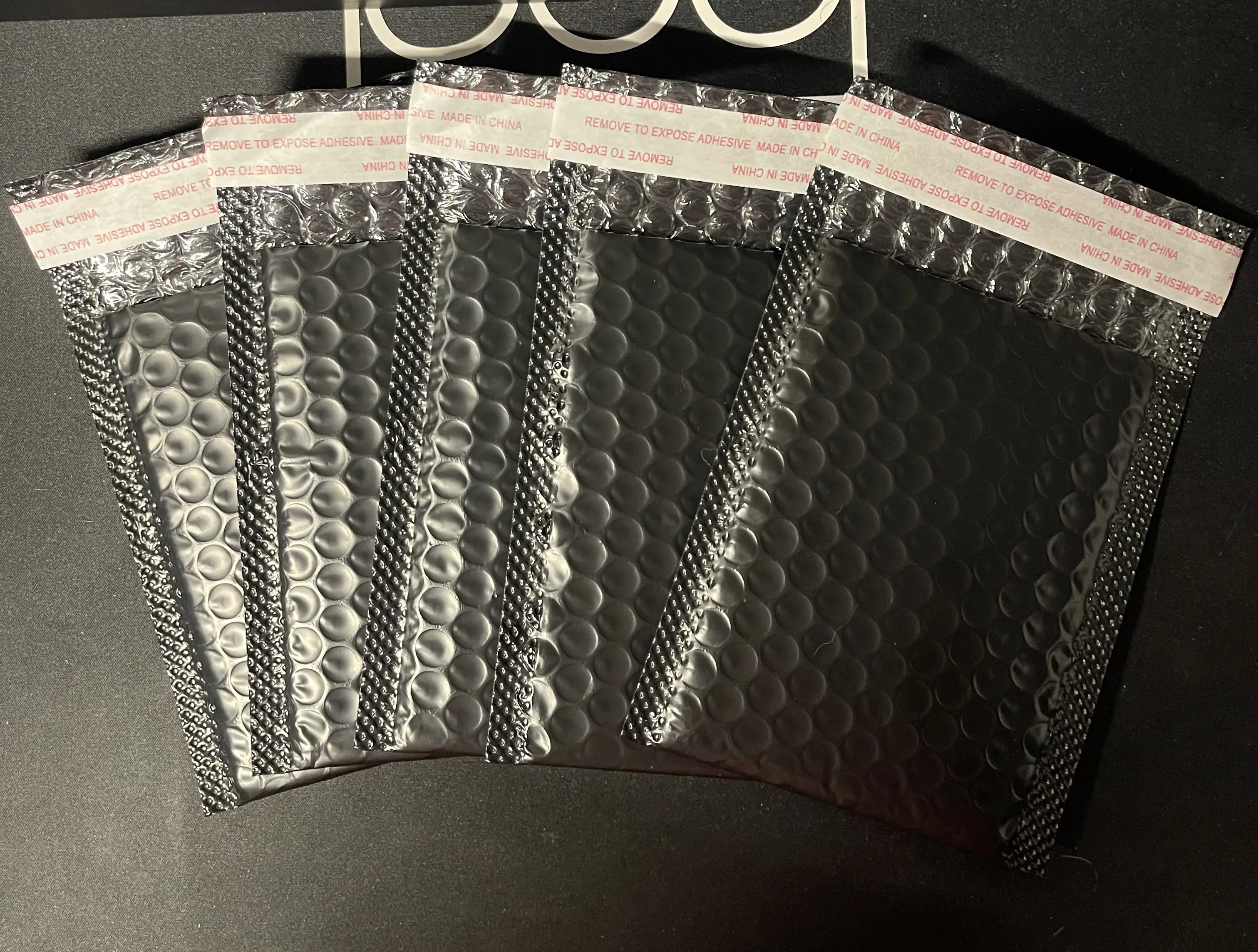 Black Bubble Mailers 4x7 inches (5 pack) Black Bubble Mailers 4x7 inches (5 pack)