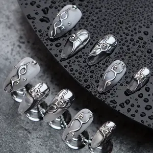 10pcs Metallic Style Silver Glossy Almond Nail Covers Liquid Metal Pattern Silver False Nails Simple Fashion Nails for Girls Handmade Press on Nails