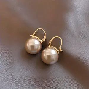 3 Pairs Vintage Bohemian Imitation Pearl Earrings for Women - Golden-Tone Metal, Round Imitation Pearl, Lightweight Everyday Jewelry, Perfect for Daily Wear & Gift Giving