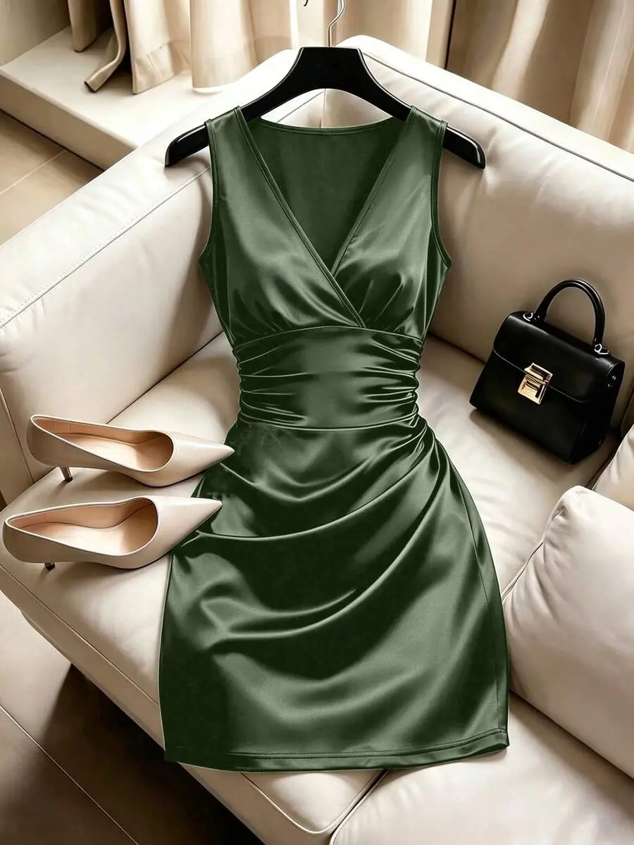 Eloria Franclia Fashionable High-End Fitted Pleated Sleeveless Sexy Women's Dress, Women's Spring/Summer Dress, Vacation, Outing, Y2K, Spring, Summer, Back To School, Casual, Beach, Business, Versatile, Women's Black Dress