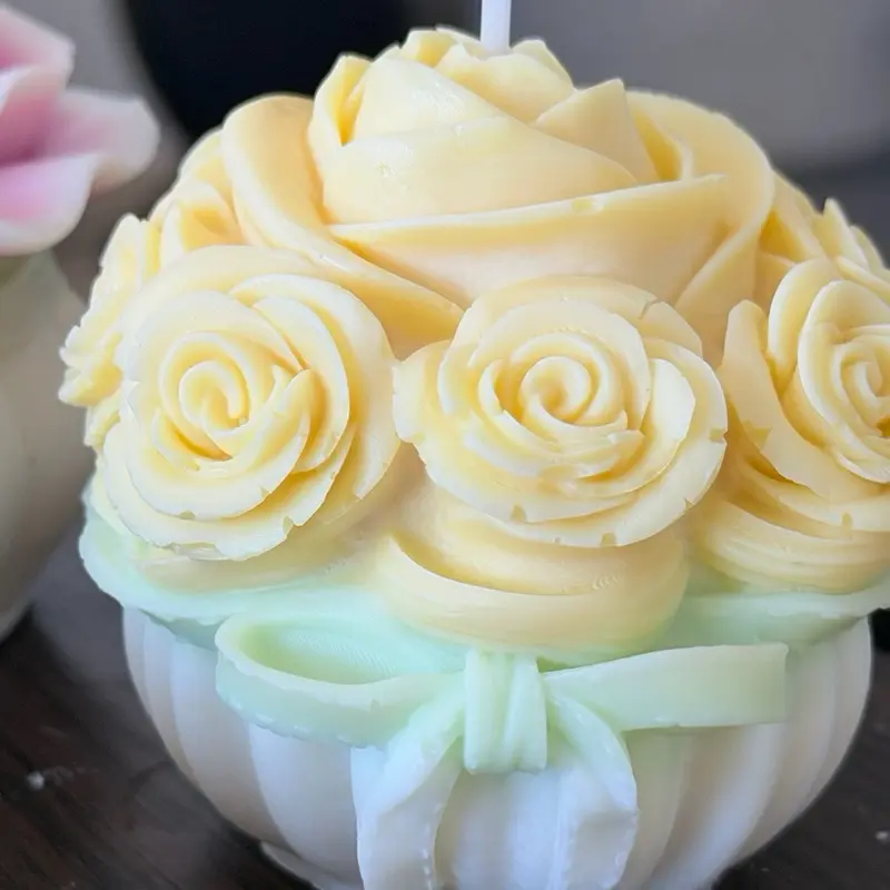 Candle Bouquet, Decorative Scented Candles Arrangement for Home Table Centerpieces, Romantic Gift for Anniversaries
