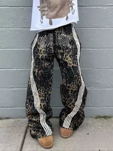 Men's Casual Leopard Print Pants, Casual Street Trousers, Casual Relaxed Fit, Loose-Fit Drawstring Wide Leg Joggers, Side Stripe Letter Pattern, All-Season Fashionable Men's Clothing