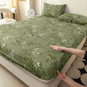 3pcs Floral Fitted Sheet Set, All-season Mattress Protector, Fashionable Classic Soft and Comfortable Deep Pocket Breathable Bedding, Bedroom Guest Room Decoration. 1 Fitted Sheet + 2 Pillowcases, No Filling