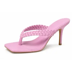 Pretty Without Trying – The Pink Nina Sandal