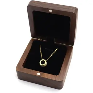 Natural Walnut Wood Necklace Gift Box Pendant Storage Box Jewelry Display Box Suitable for Anniversary Gifts Christmas