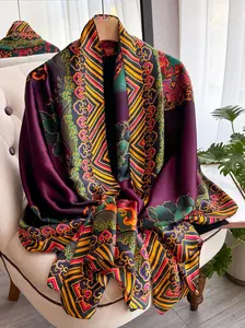 Women's Vintage Random Pattern Silk Scarf, Fashionable Soft Comfortable Shawl for Daily Wear, Casual Versatile Scarf for Women