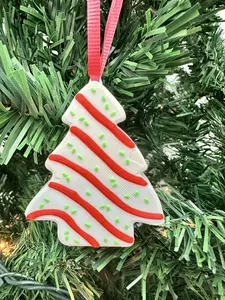 Christmas Tree Cake Ornament Cookie White Red Green Festive Decoration for Christmas Tree Hanging Ornament for Parties and Gatherings Ideal for Hanging and Decorating Christmas Trees