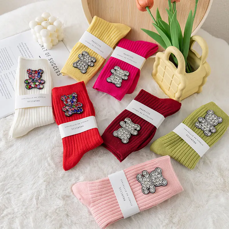 6 Pairs Design Fashionable Rhinestone Bear Decoration Mid Tube Socks with Personality Versatility Suitable for Wearing All Seasons Womenswear Comfort
