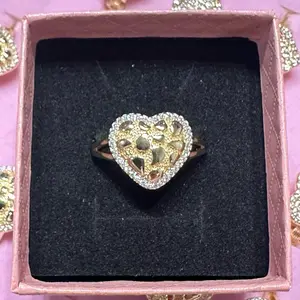 GOLD NUGGET HEART RING