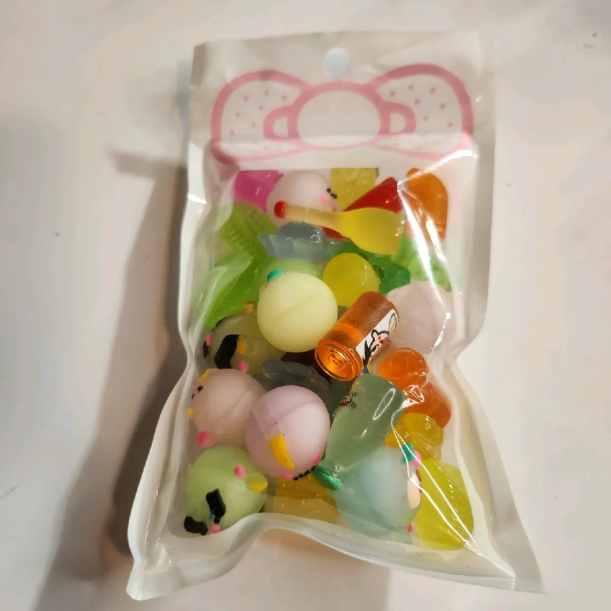 Luminous fruit and charms for DIY