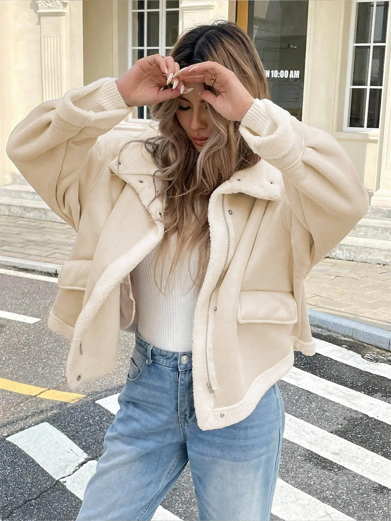 Women's Loose Fit Casual Plaid Fur Coat, Long Sleeve Short Lamb Wool Jacket, Motorcycle Style Top, Fashionable Cold Weather Bomber Jacket, Stylish Outerwear Woven, Womenswear