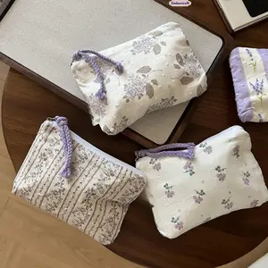 Light Purple Floral Mini Cotton Pouch – Compact Change Bag for Cards, Sanitary Napkins, Earphones & Small Essentials, Portable Travel Organizer, Everyday Handbag Accessory