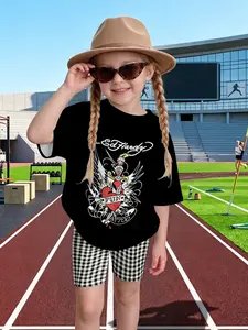 Girls' Short Sleeve Heart Sword Print Set, Perfect for Parties, Birthday Gifts, Casual Slim-Fit Suit, All over Print Design