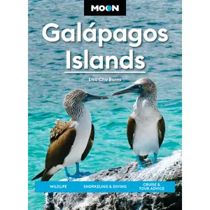 Moon Galápagos Islands by Lisa Cho Burns, Moon Travel Guides [Paperback Book]