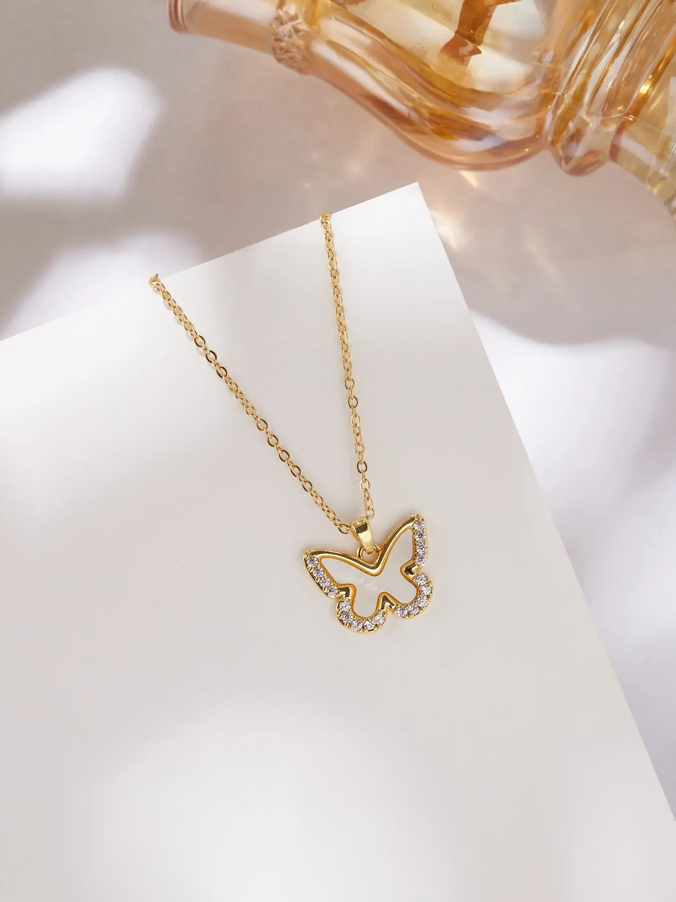 Fashion Zircon Butterfly Shell Necklace, High-Quality Shell Butterfly Pendant, Daily Wear, Party Jewelry, Valentine's Day Gift