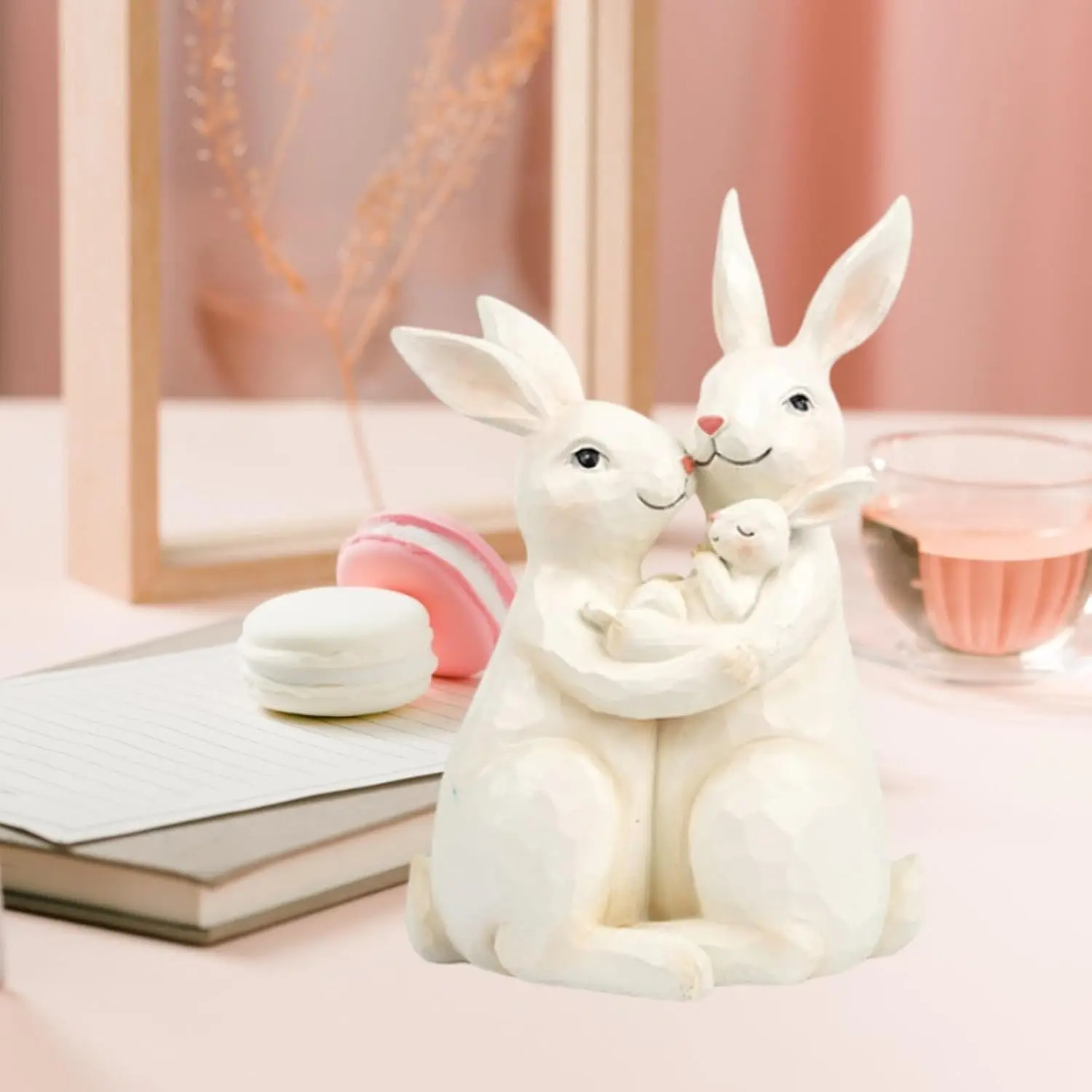 Resin Bunny Family Statue - Plastic Resin Rabbit Mascot Figurines & Miniatures, Home Decor Decoration for Bedroom, Patio, Office, Ideal for Personal Use Gifts, Polyresin