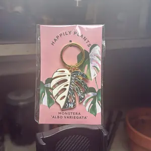 Monstera Albo Keychain & Bagcharm