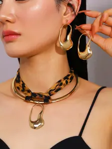 Irregular Metal Lava Earrings Necklace, Vintage Bold Style, 18k Gold Plated, Geometric Design, Fashion Blogger Accessory, Beach Vacation Jewelry