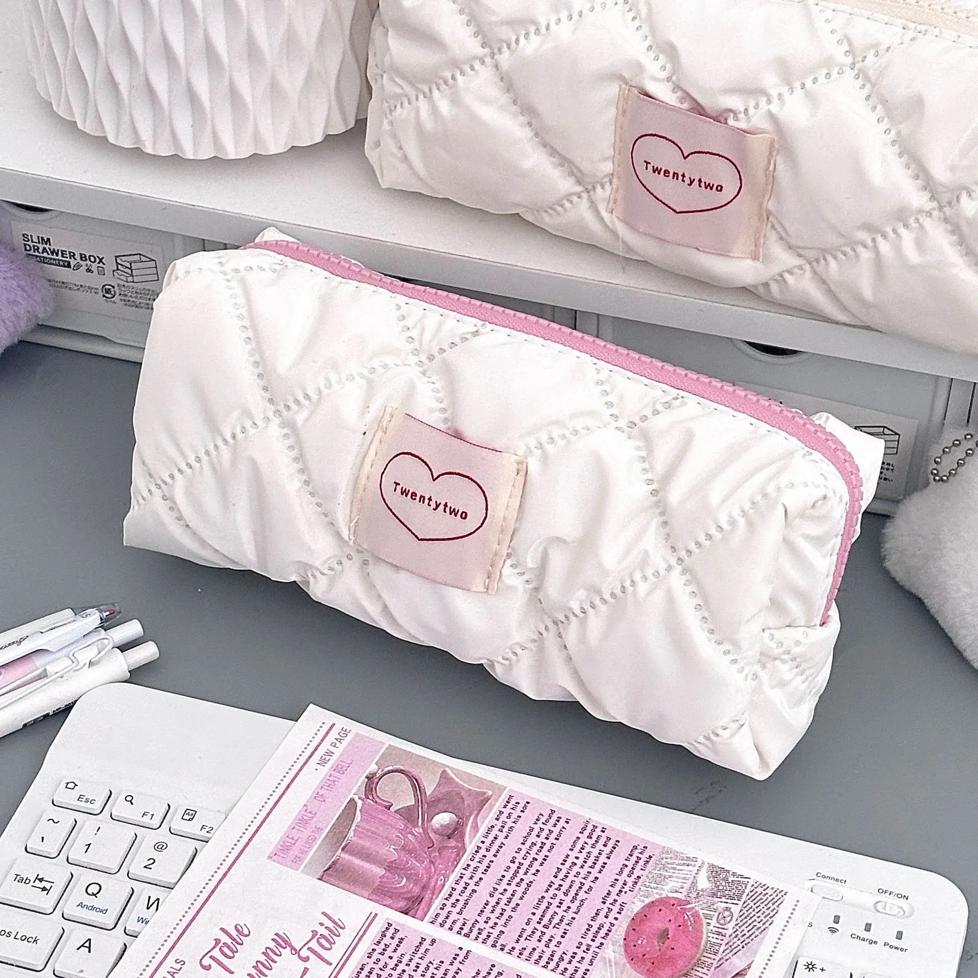 Milk Foam Heart Pencil Case | Large-Capacity Aesthetic Stationery & Makeup Bag