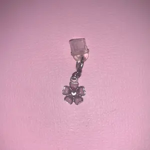 Pink Ombre Flower with Heart Center - Simple Design Dust Plug Charm