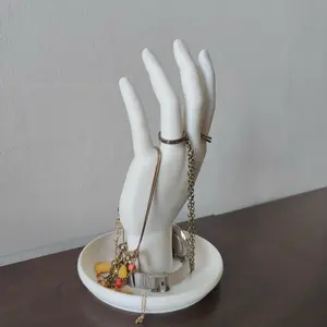 Hand-Shaped Jewelry Stand – Ring Holder, Necklace Display, Bracelet Organizer
