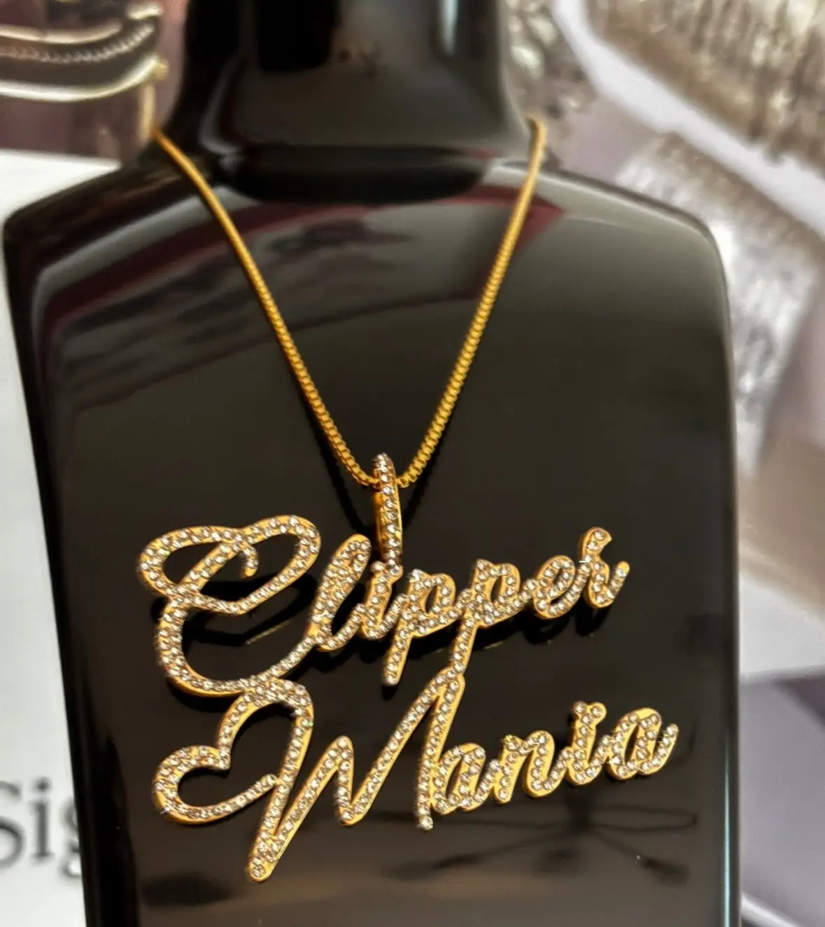 Scripted Shiny Custom Name Chain