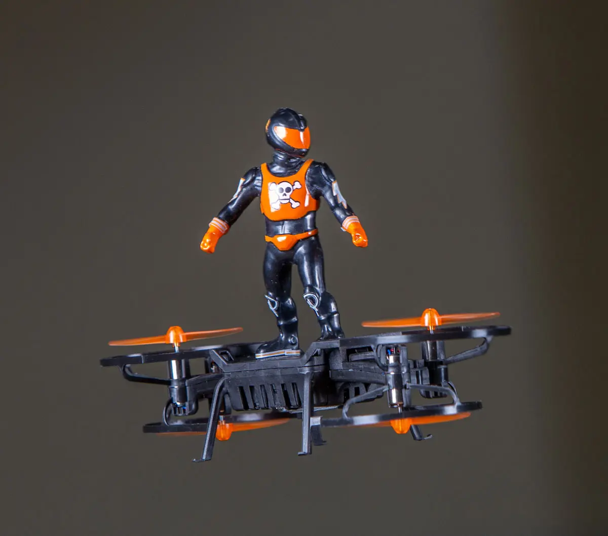 212 MAIN Rage RC RGR4572 Aero Board RTF Skater Model Small Animal Toy, Indoor Fun, Autofly