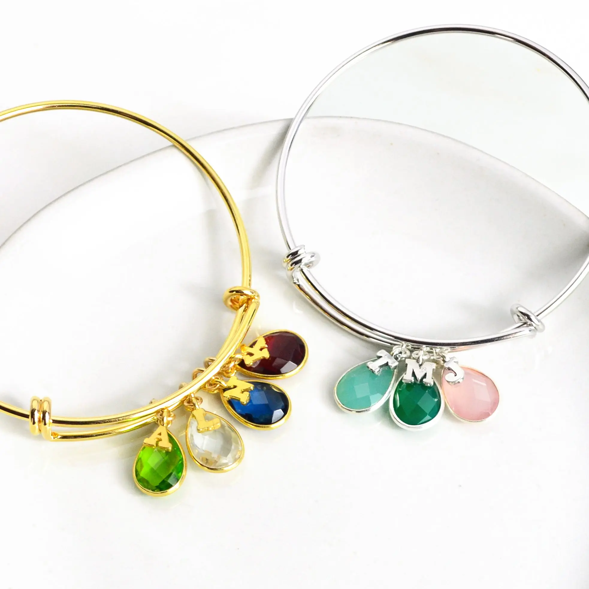 Personalized Mothers Bangle Bracelet, Mother's Charm Bracelet