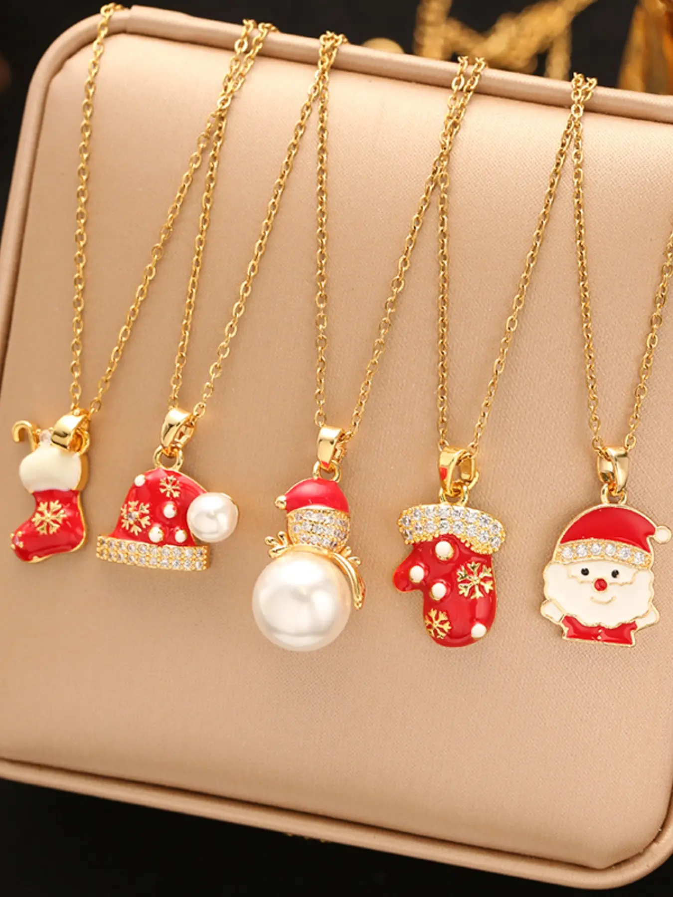 1Pcs New Christmas Snowman Hat Gloves Necklace For Women Fashion Stainless Steel Neck Chain Waterproof Jewelry Holiday Gift