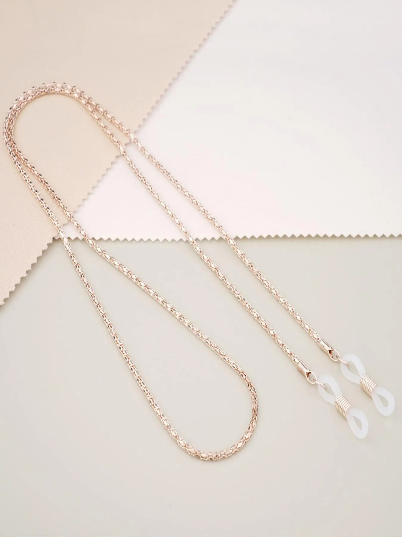 Fashion Eyeglass Chain, Fashionable Eyeglass Holder Chain Around Neck, Glasses Hanger Chain for Women & Men, Eyewear Accessories