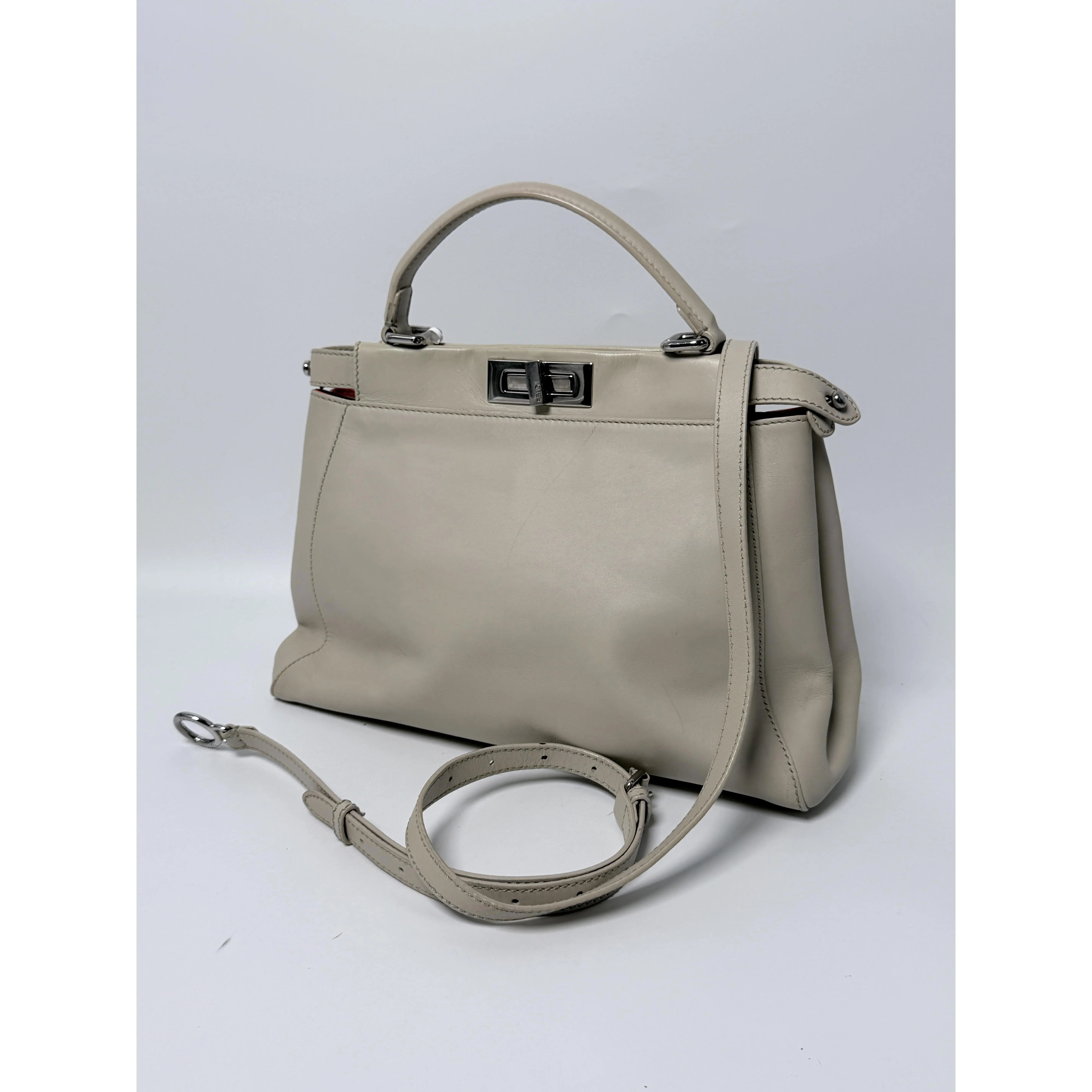 Pre-owned FENDI Leather Shoulder Bags Peekaboo Iconic Medium Satchel Handle Handbag Shoulder Bag Light Grey JA723FD