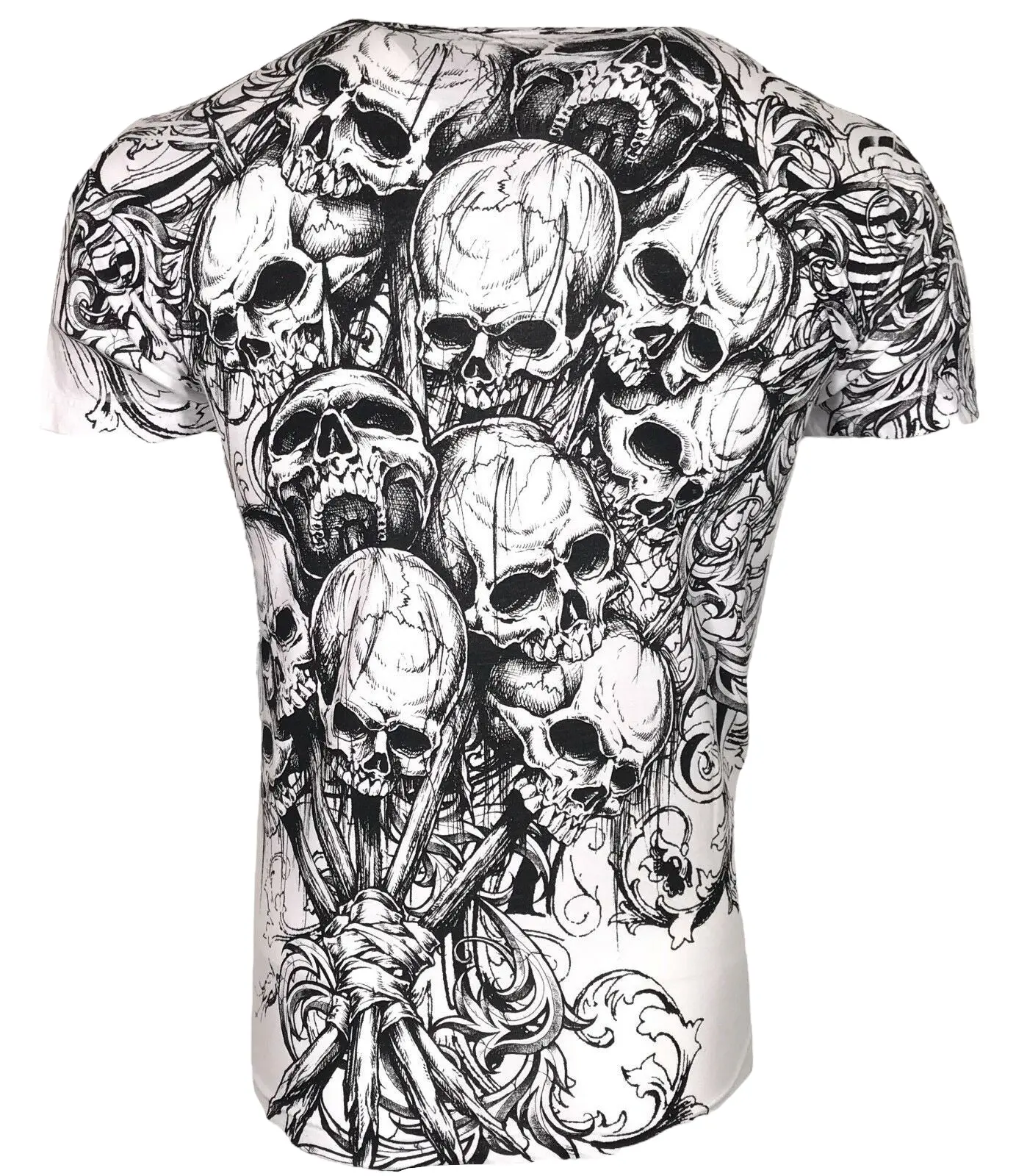 Xtreme Couture by Affliction Men's Casual Short-Sleeve Skull Print Round Neck Cotton Streetwear Crewneck T-Shirt