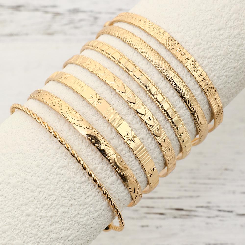 Exaggerated Starry Arrow Diamond Patterned Twisted Open Cuff Bracelet Set of 7 for Bold Fashionistas Who Love Statement Jewelry and Unique Style Ideal for Handcandy Enthusiasts and Bracelet Collectors
