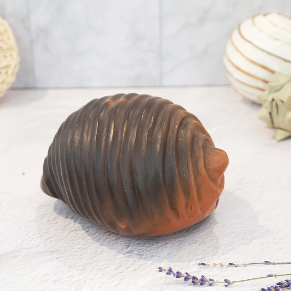 Santa Cruz Cachán Caracol Handmade Clay Body Statue - Nature-Inspired Ornament, Collectible Figurine, Home Decor for Statues & Bobbleheads Home Supplies, Ornaments, Clay Body Statues