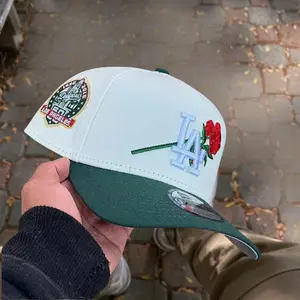 New Era Adjustable Los Angeles Dodgers 9FORTY Rose Baseball Cap – White LA Logo, Side Patch, Curved Brim Strapback Hat, BaseballCap, StreetwearStyle, SportsCaps, Gorras, Sombreros, GymOutfit, OutdoorStyle, HatClub