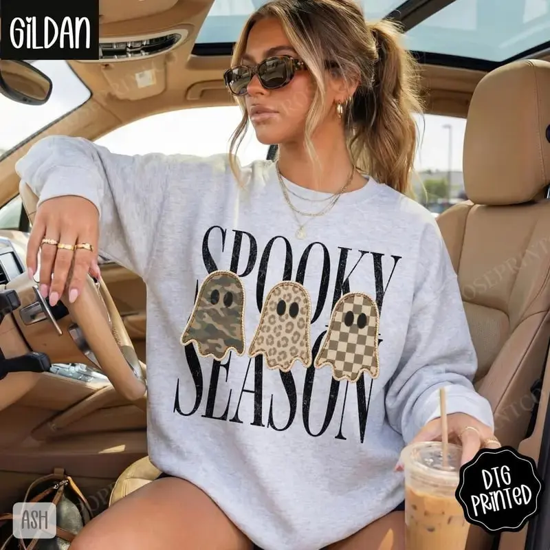 Spooky Season Gildan Sweatshirt, Halloween Crewneck for Women, Cute Ghost Fall Sweatshirt, Cozy Autumn Graphic Pullover, Trendy Halloween Outfit