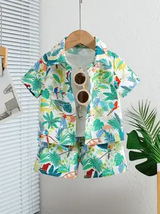 Boys' clothing, Casual set, Floral print set, with tropical playful style, printed tropical flora fauna, short sleeved+shorts, two-piece set, comfortable skin-friendly fabric, suitable for spring summer daily wear, beach trips