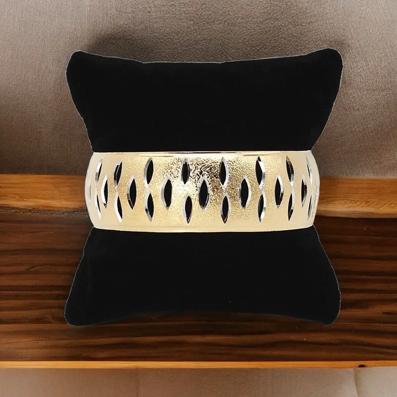 Romance Bracelet Female - Gold Plated 14k