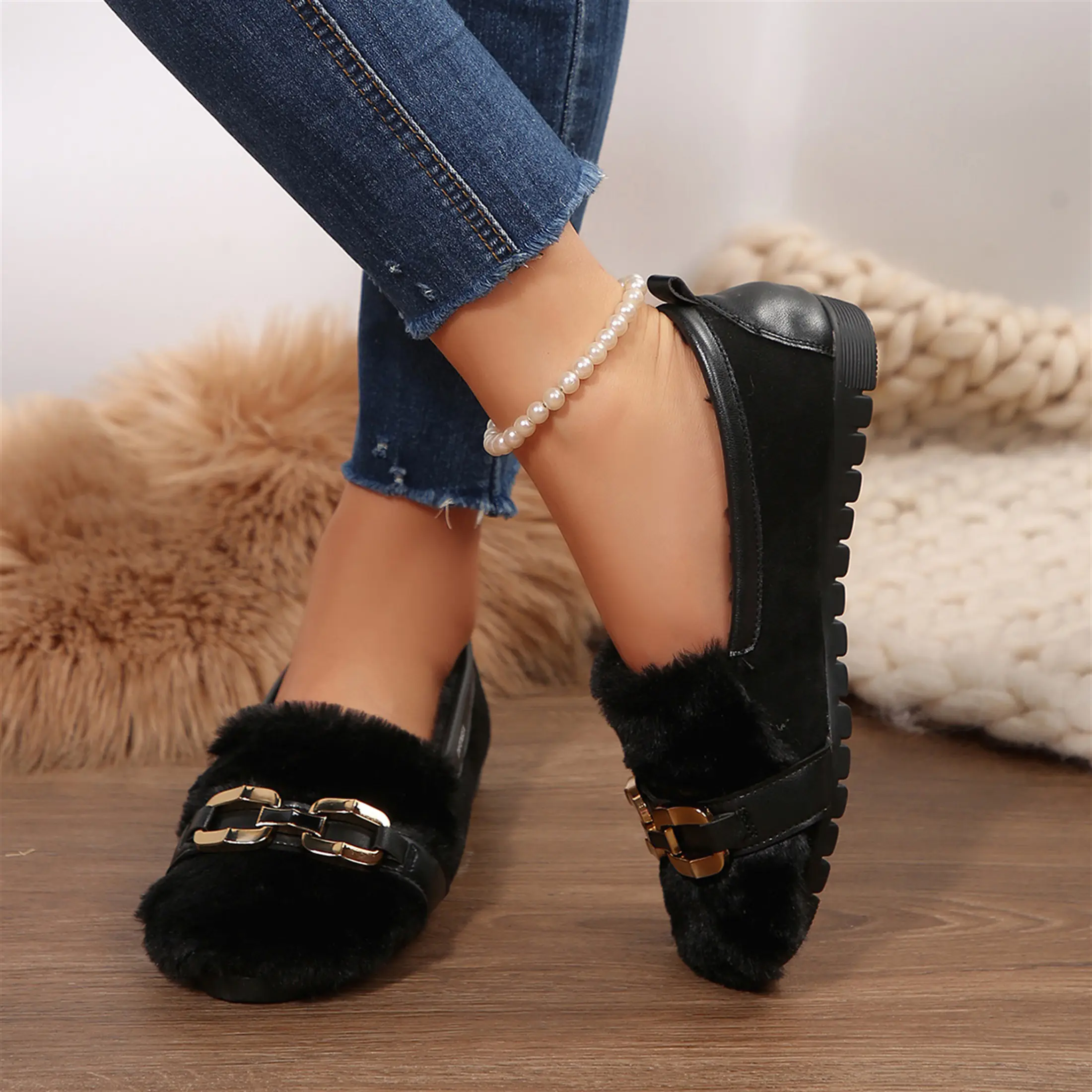 Women's Fuzzy Lined Slip-On Loafers Warm Casual Daily Indoor Outdoor Shoes