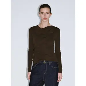 URBAN REVIVO 2026 Spring Women's Elegant Metal-Button Ruched Long-Sleeve Viscose Knit Blouse - Knit Pullover, Basic Casual Top, UWG950201