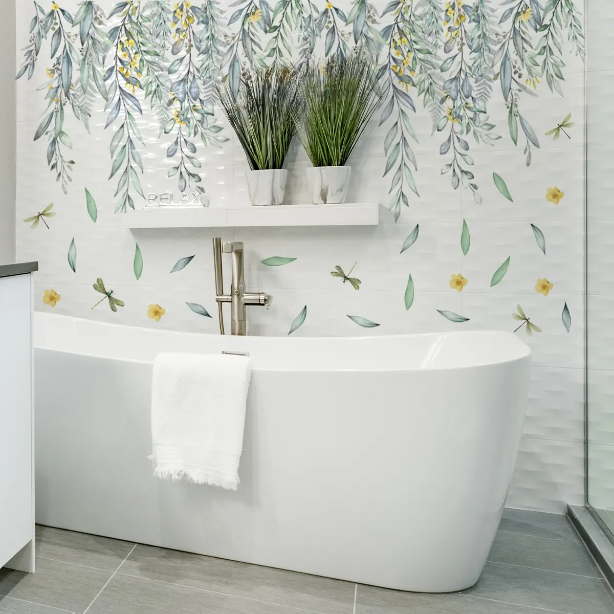 A (30*90cm) spring and summer hand-painted vine leaf small yellow flower decorative sticker for beautifying bathtubs, suitable for bathroom and toilet bathtub background decoration, Bathroom Decoration Supplies, Bathroom Essentials Accessories, MS2450
