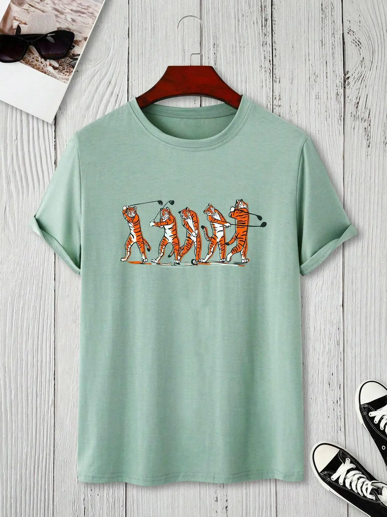 Men's Casual Cartoon Tiger Print Round Neck Tee, Regular Fit Short Sleeve Crew Neck T-Shirt for Summer, Fashion Men's Top for Daily Wear