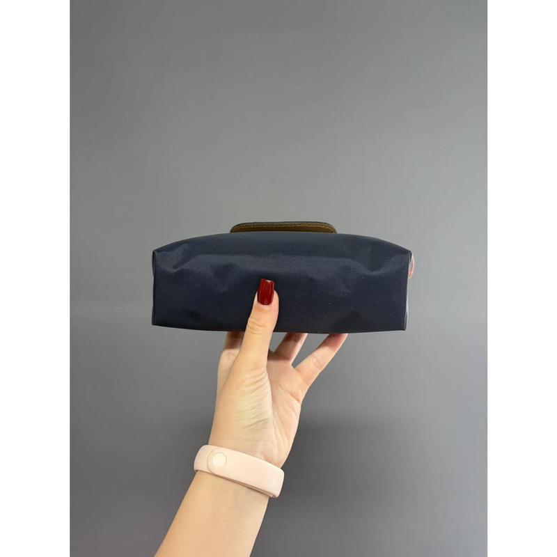 Lightweight Nylon Work Bag – Mini Crossbody for Women, Y2K Minimalist Purse Fits Phone & Cards, Adjustable Strap, TikTok Viral