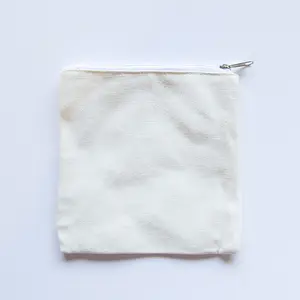 Canvas pouch with zipper